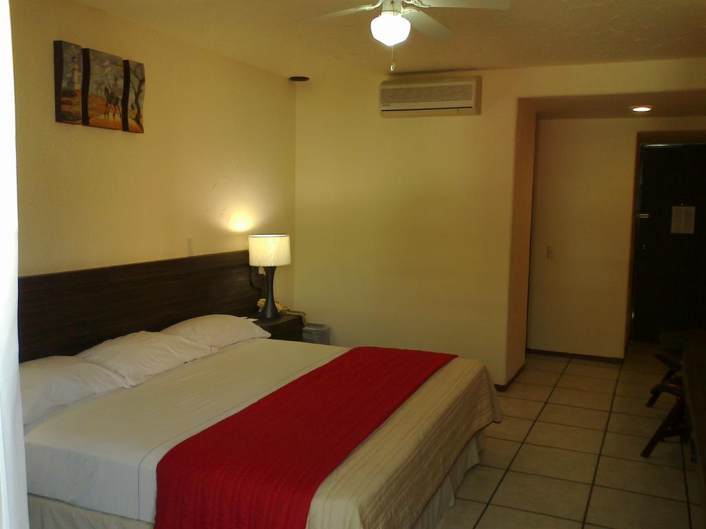 Hotel Real Del Sol Cuernavaca Kültér fotó