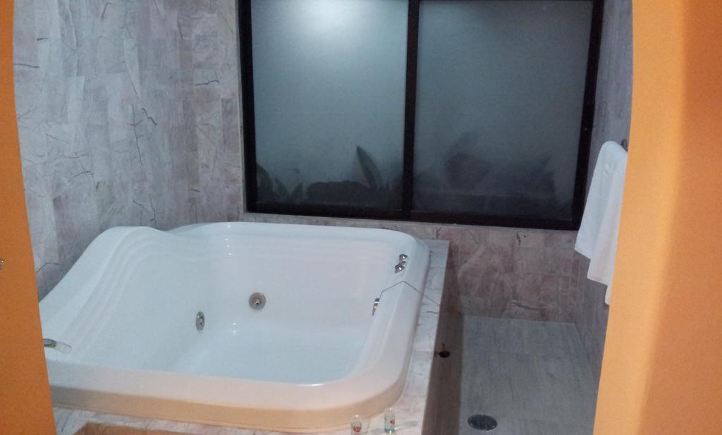 Hotel Real Del Sol Cuernavaca Kültér fotó