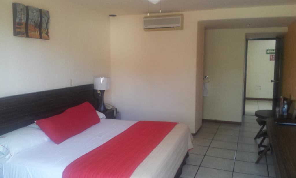 Hotel Real Del Sol Cuernavaca Kültér fotó