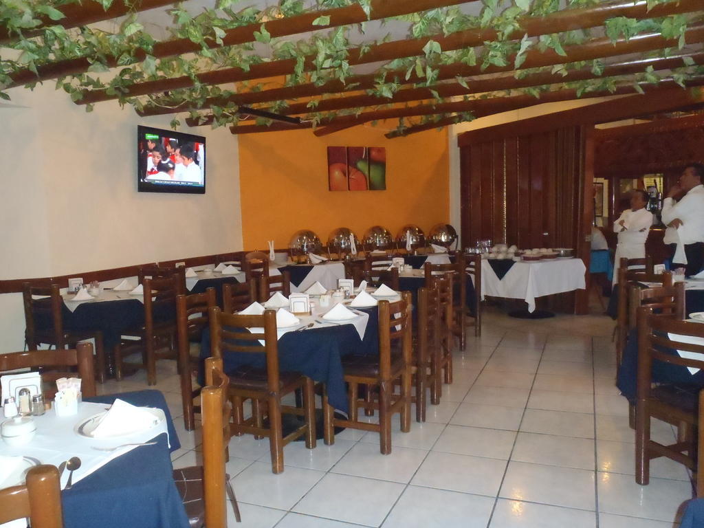 Hotel Real Del Sol Cuernavaca Kültér fotó